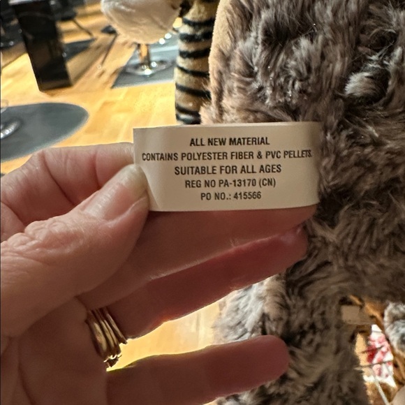 Soft and Floppy Swirl Fur Monkey - Picture 4 of 5